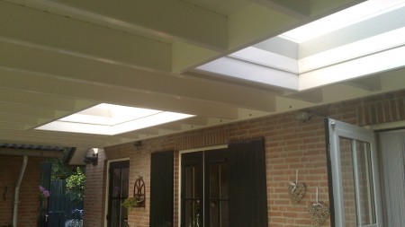 lichtkoepels veranda